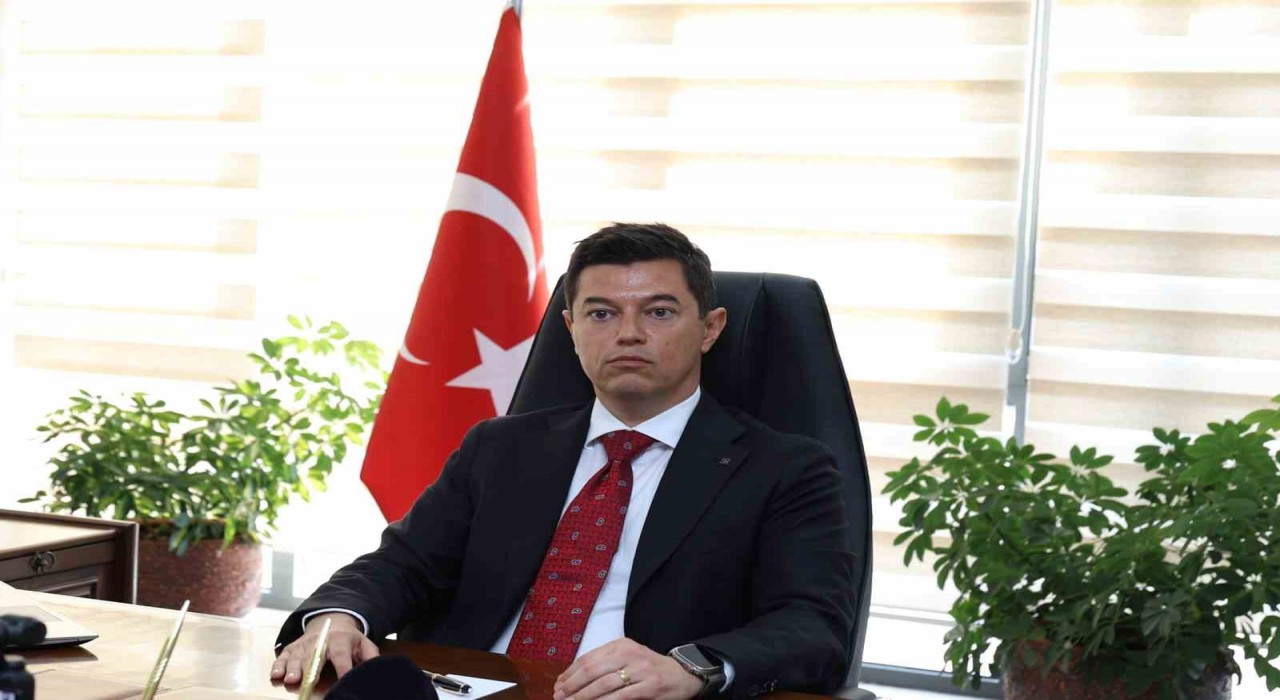 Başkan Ünlü: Türk milletinin adı tarihe altın harflerle yazılmıştır