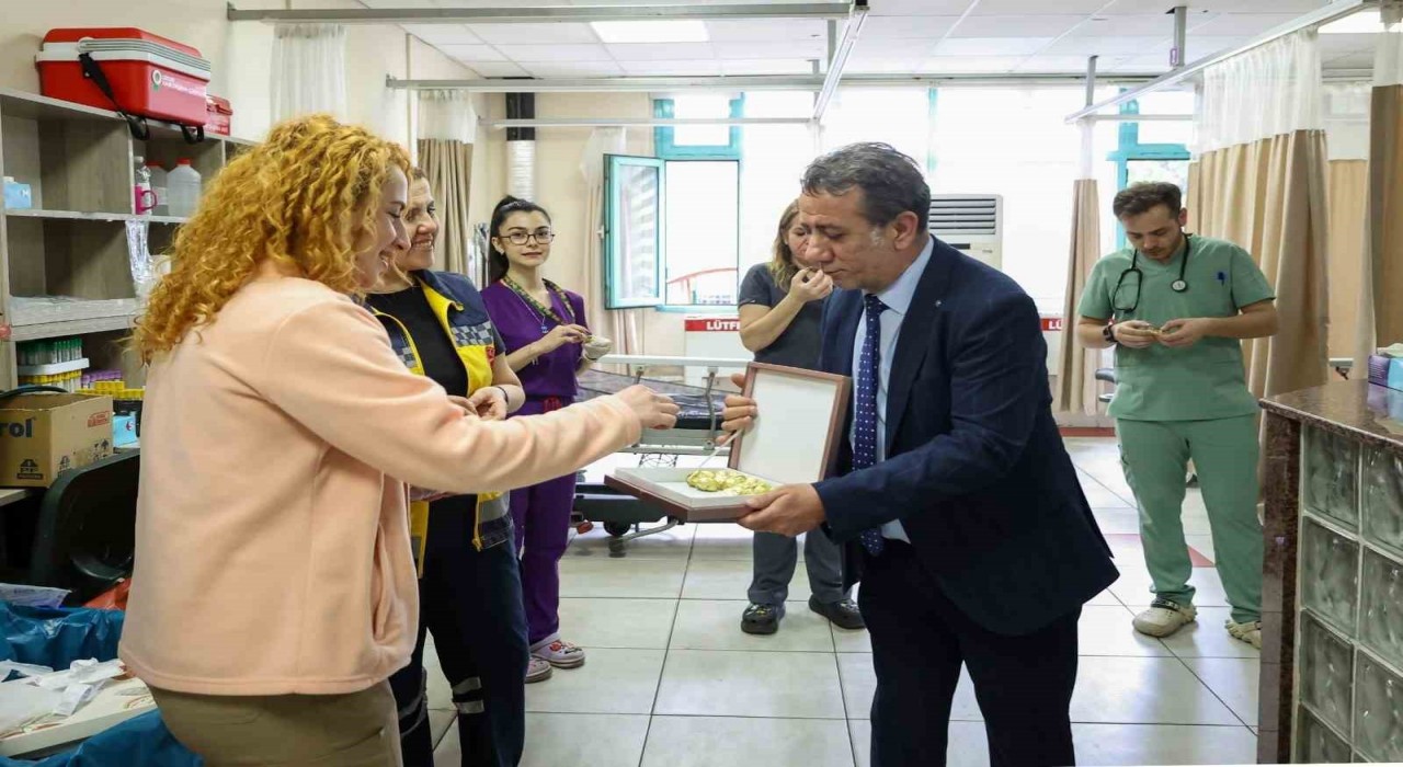 Başkan Yetişkin, görevi başındakileri unutmadı