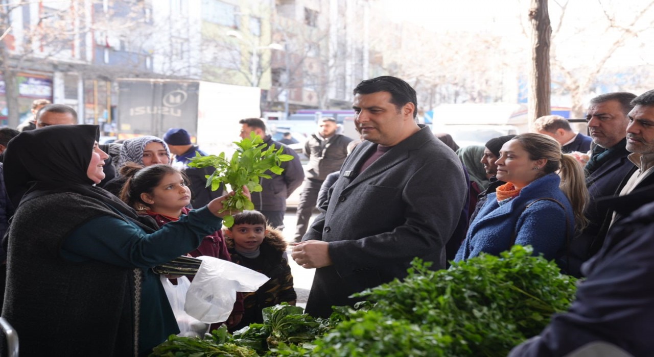 Başkan Yılmazdan pazar yerlerine ziyaret