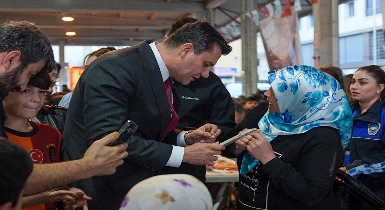 Başkan Zeyrekten çölyak hastasına anında destek