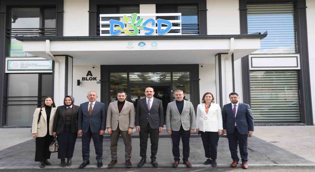 Başkanlar DOSD Meramda down sendromlu çocuklarla buluştu
