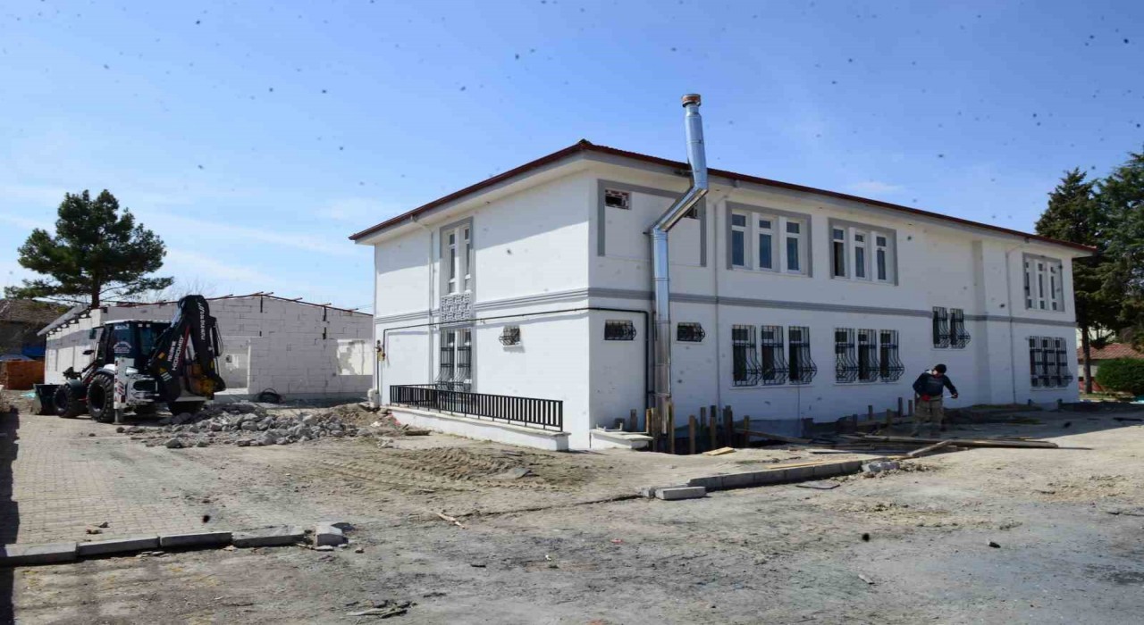 Battalgazi Belediyesinden mahallelere kalıcı taziye evleri