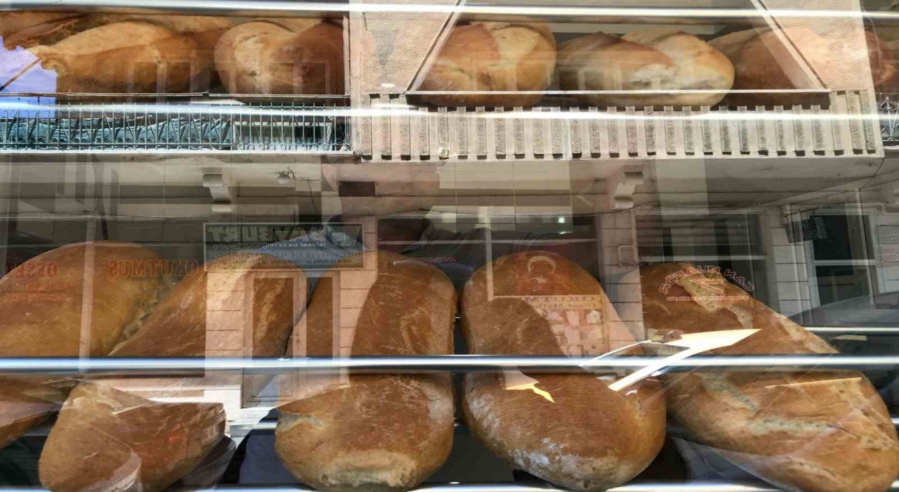Bayburtta ekmeğe zam yapıldı hem gramajı düşürüldü hem de fiyatı artırıldı
