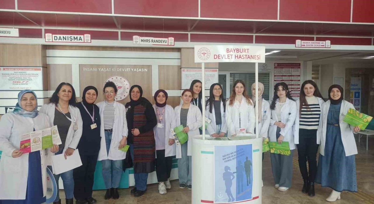 Bayburtta obeziteye açılan stantla dikkat çekildi