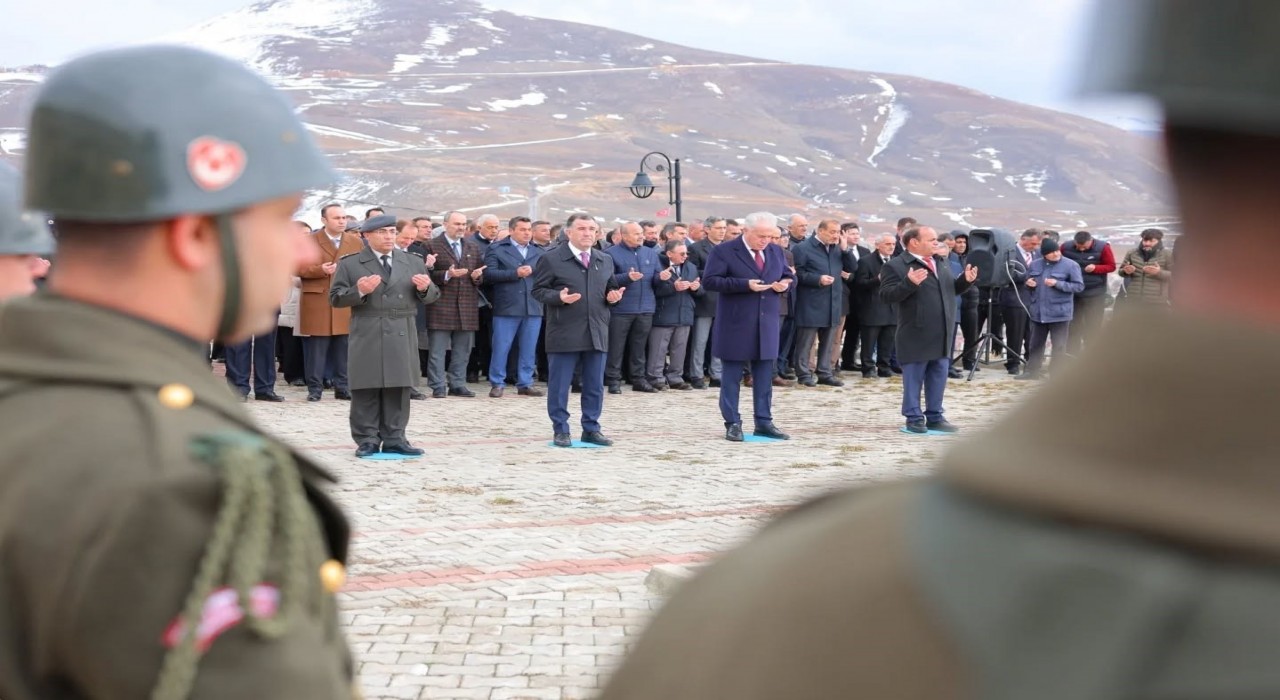 Bayburtta şehitler anıldı Çanakkale Zaferi kutlandı