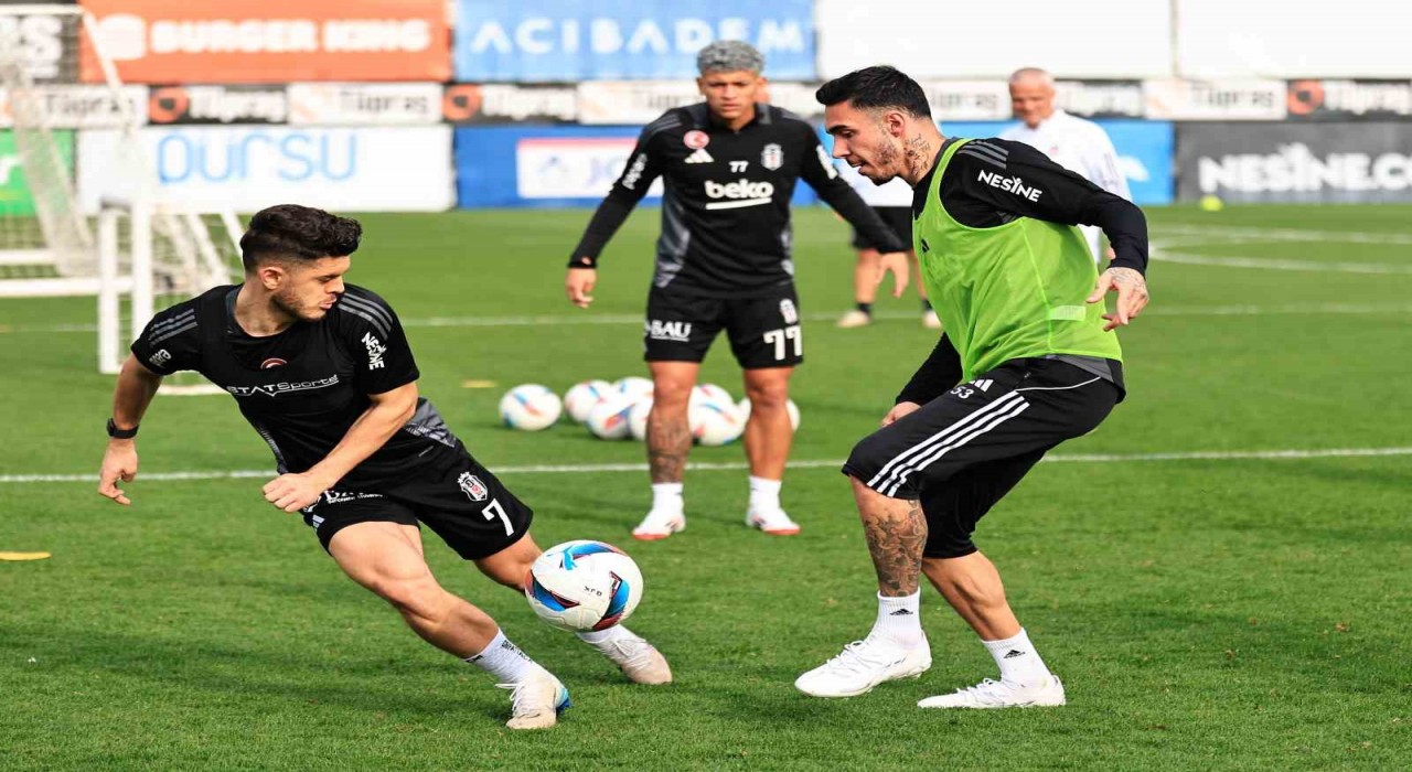 Beşiktaşta Galatasaray maçı hazırlıkları devam ediyor