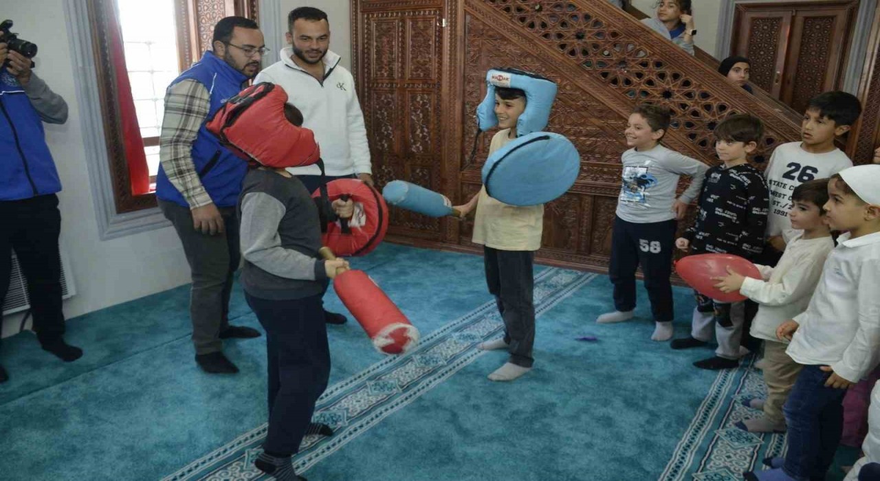 Besnide Ramazan coşkusu temalı program