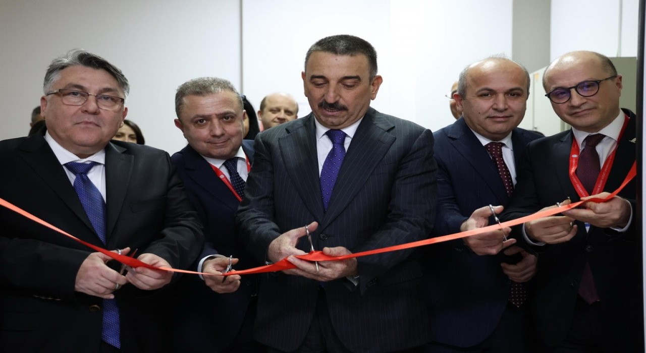 BEUNde yeni nesil radyoterapi cihazının açılışı yapıldı
