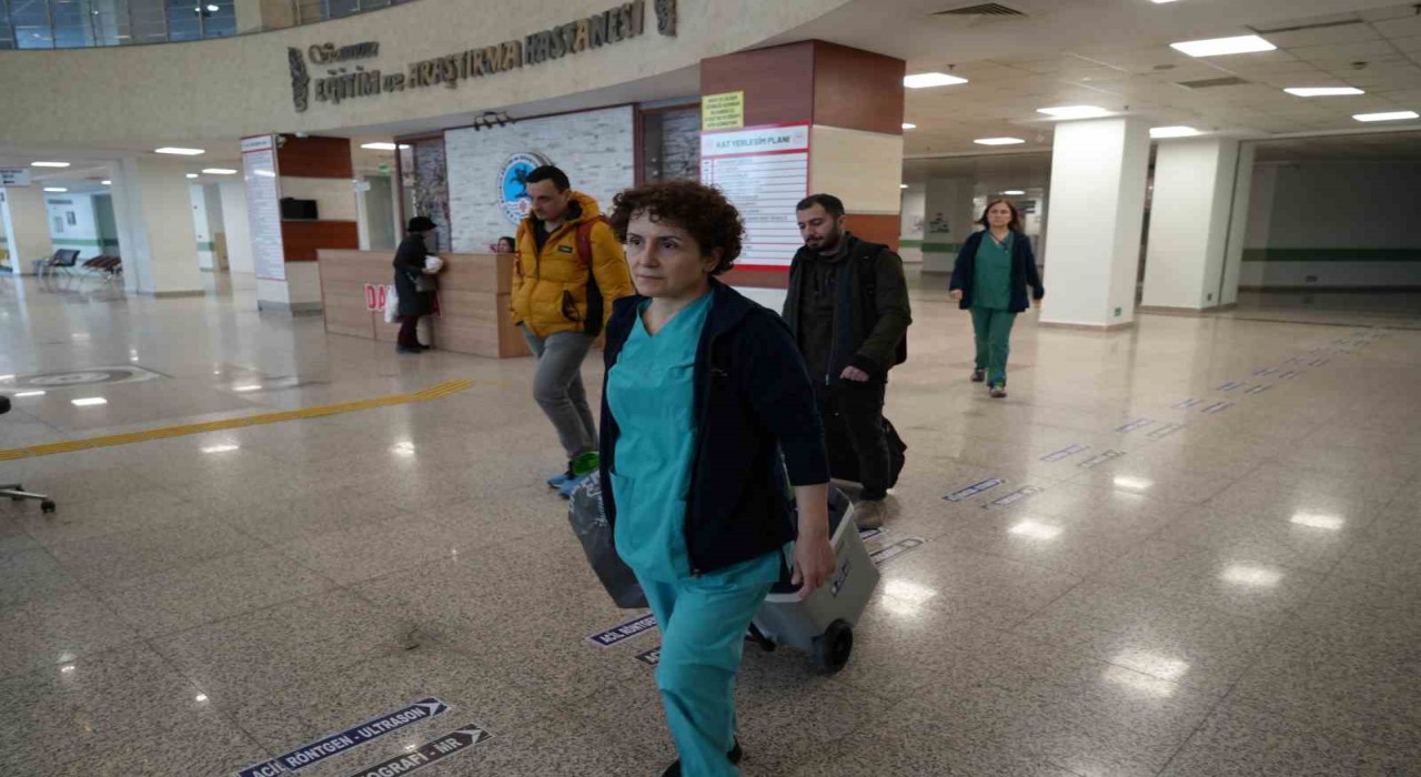 Beyin ölümü gerçekleşen 50 yaşındaki kadının organları 3 kişiye umut oldu
