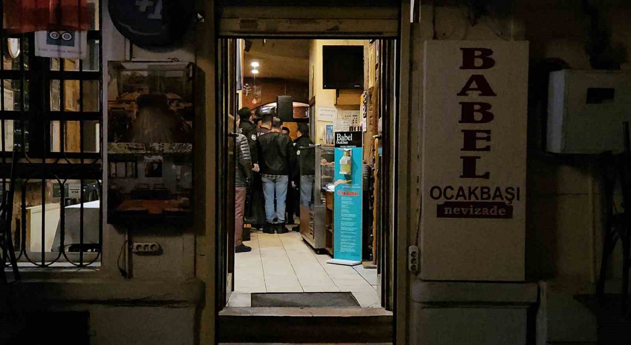 Beyoğlunda asansör boşluğuna düşen vatandaş yaralandı