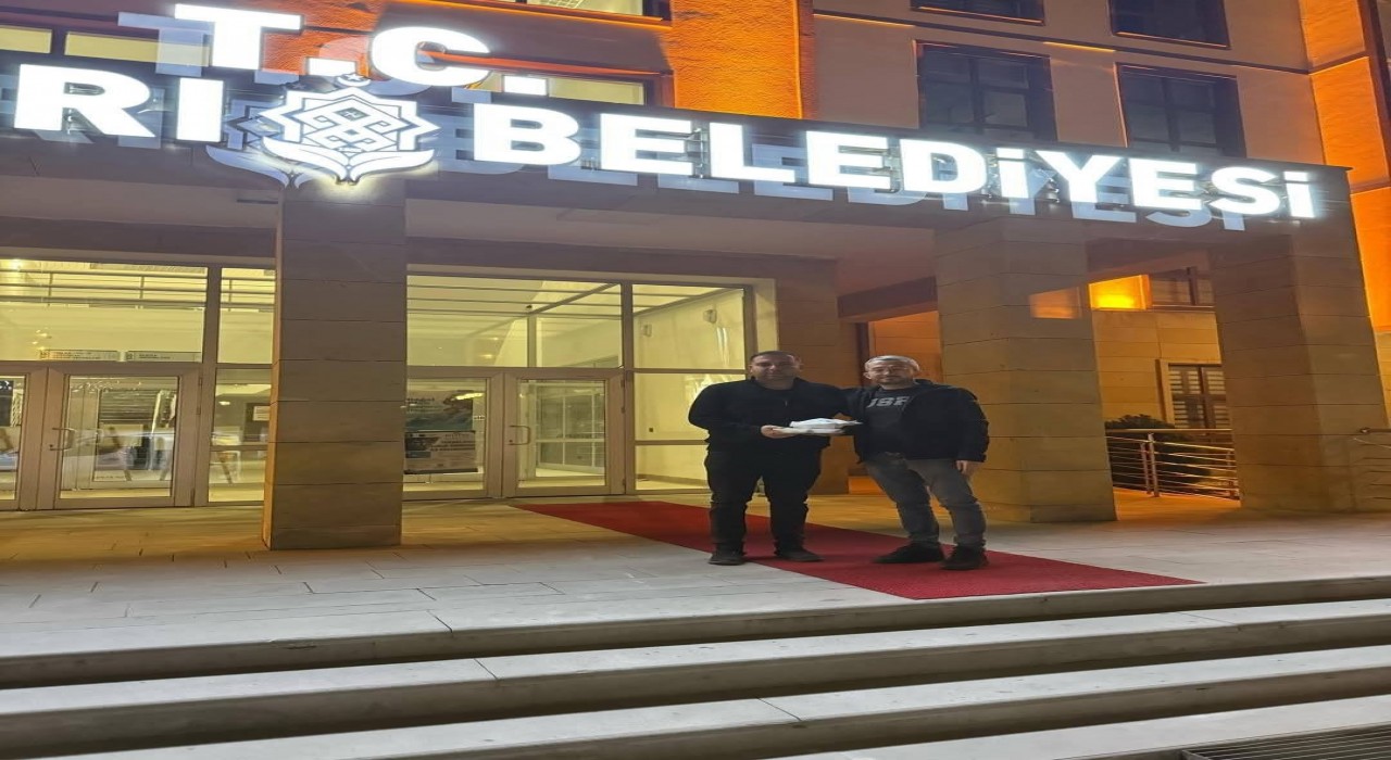 Beypazarında bir muhtar vatandaşlara sahur yemeği dağıttı