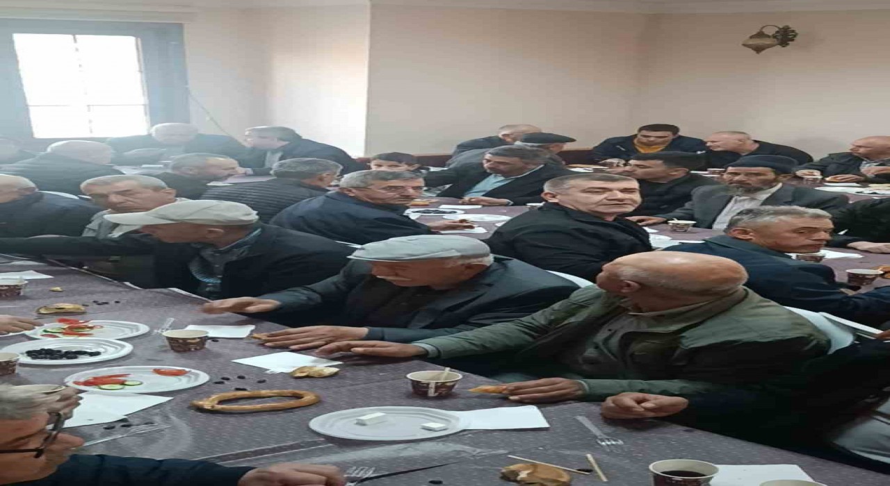 Beypazarında toplu bayramlaşmada kahvaltı geleneği sürüyor