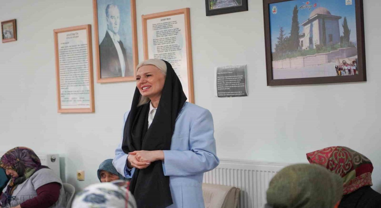 Bilecikte mukabele programı kadınları bir araya getirdi