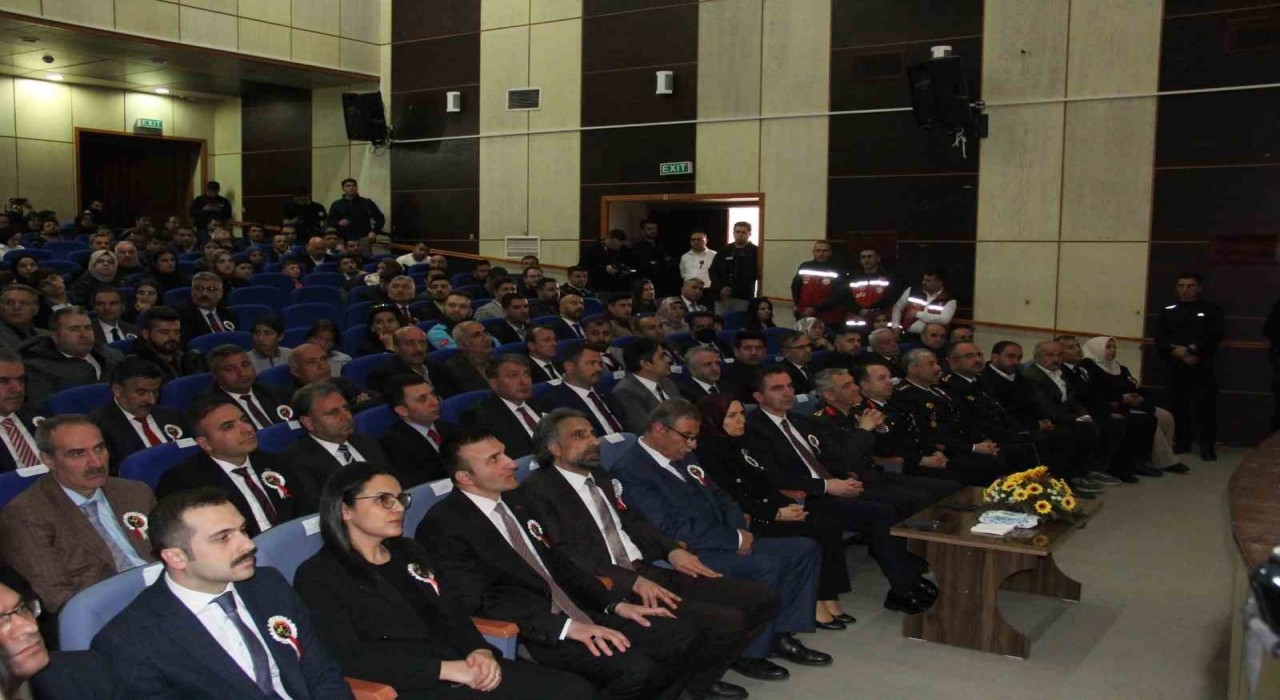 Bitliste Çanakkale Şehitlerini Anma ve Deniz Zaferinin Yıldönümü