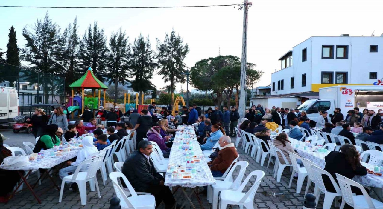 Bodrum Belediyesinin iftar programları sürüyor