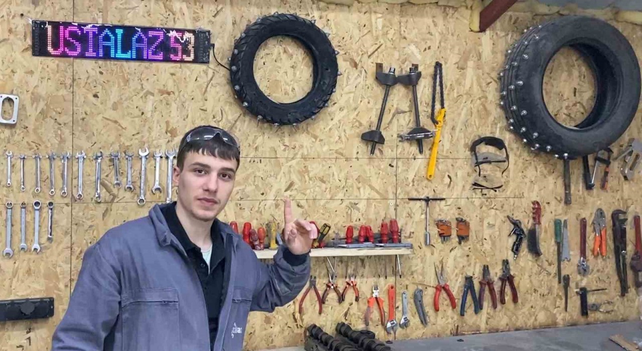 Böyle olur Rizelinin kar motosikleti
