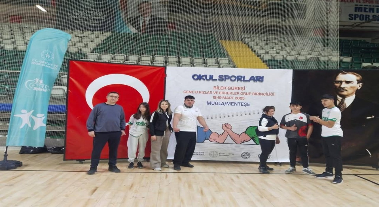 Bozdoğanın güçlü bilekleri şampiyonadan madalyalarla döndü