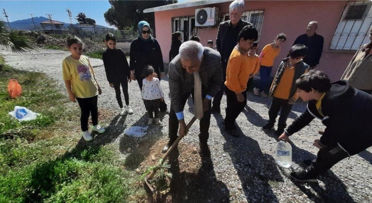 Bozyazıda fidan dikim etkinliği