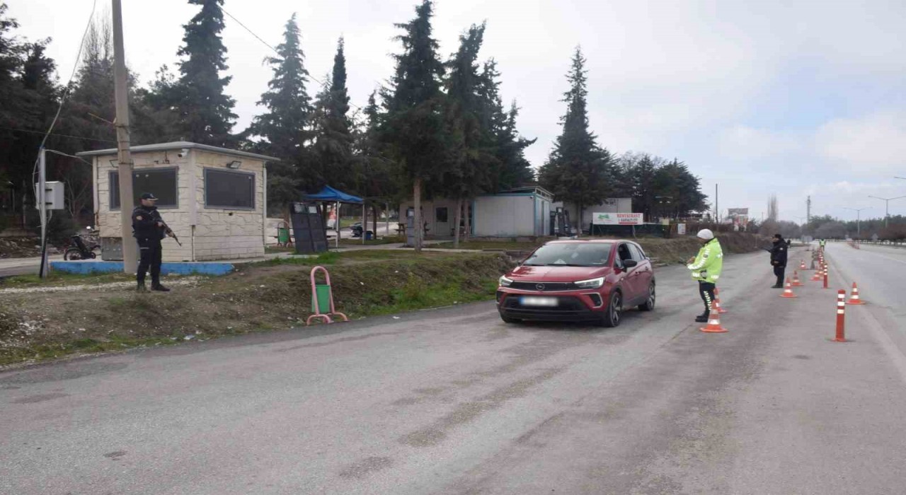 Burdurda bayram boyunca 4 bin 879 kolluk personeli görev alacak