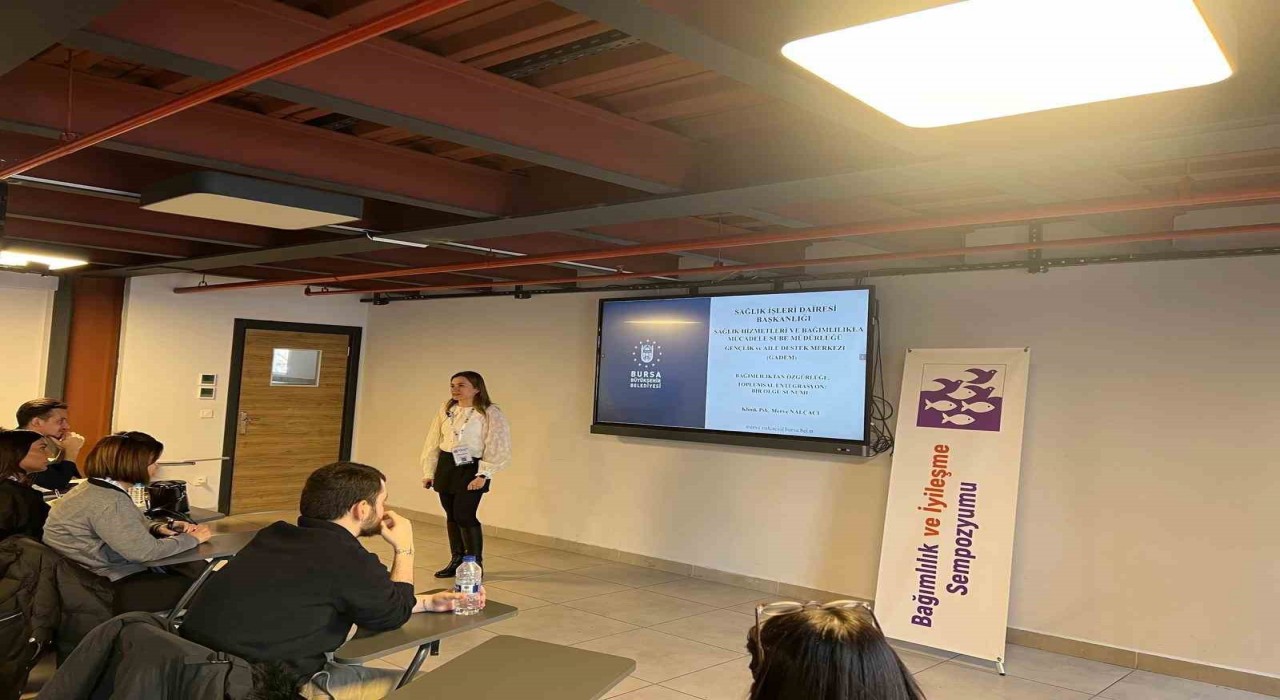 Bursa Büyükşehir bağımlılık ve iyileşme sempozyumunda yerini aldı