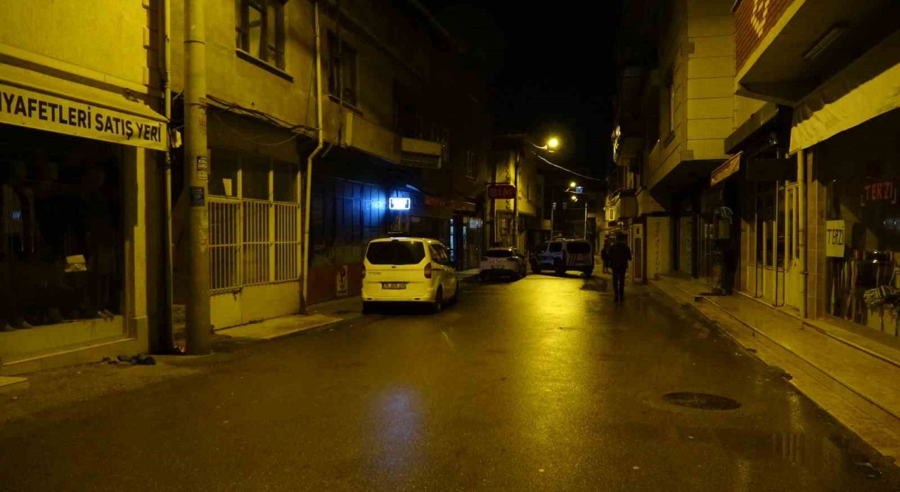 Bursada iki grup arasında kavga: 1i ağır 3 yaralı