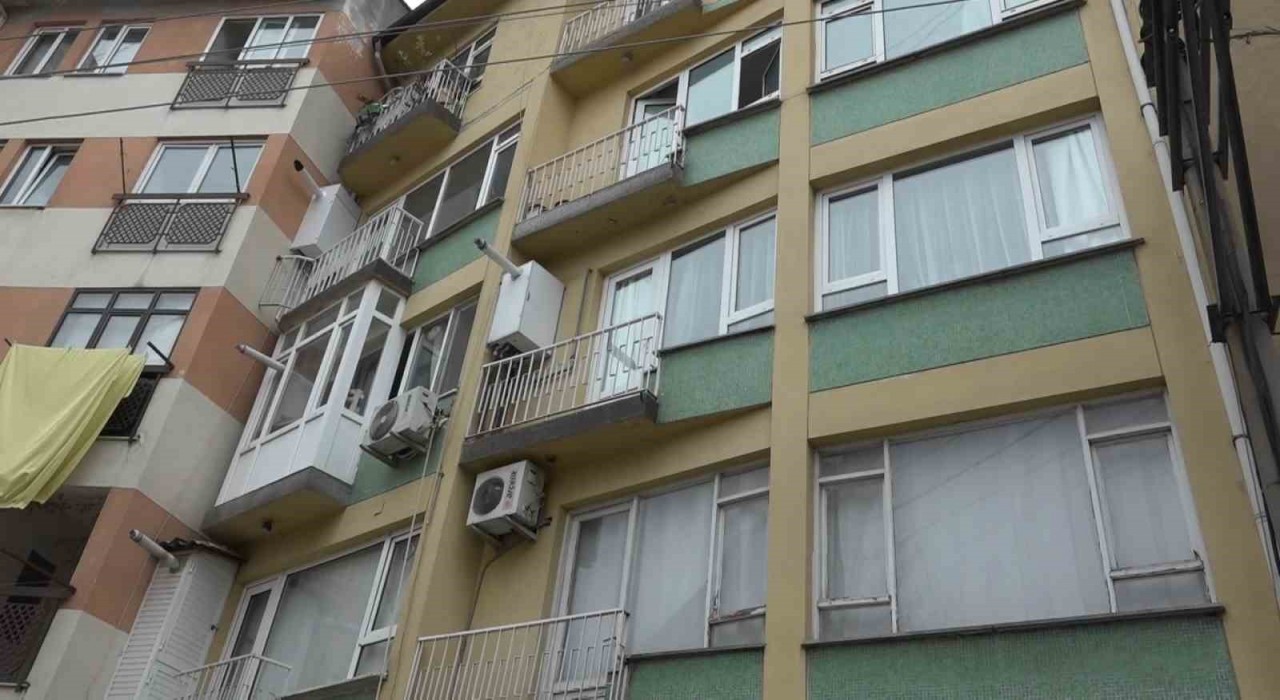 Bursada sahte imzayla evden atıldı iddiası