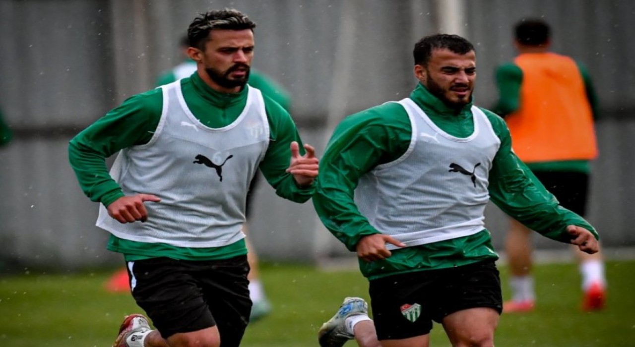 Bursasporda Kahramanmaraş hazırlıkları başladı