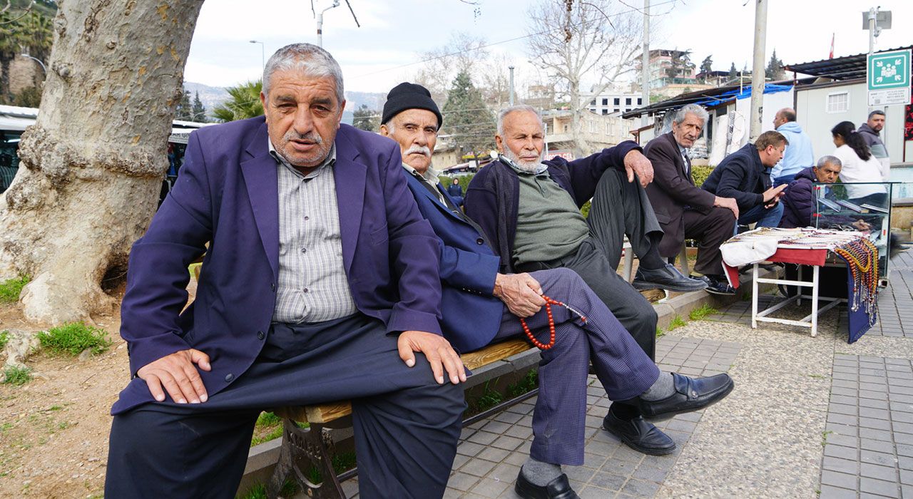 Büyükşehir Belediyesinden Emeklilere “Pazar Desteği” Müjdesi