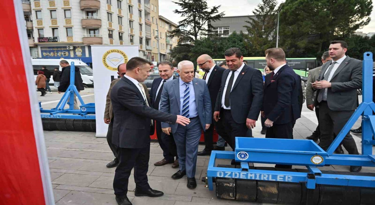 Büyükşehirden üreticiye ekipman desteği