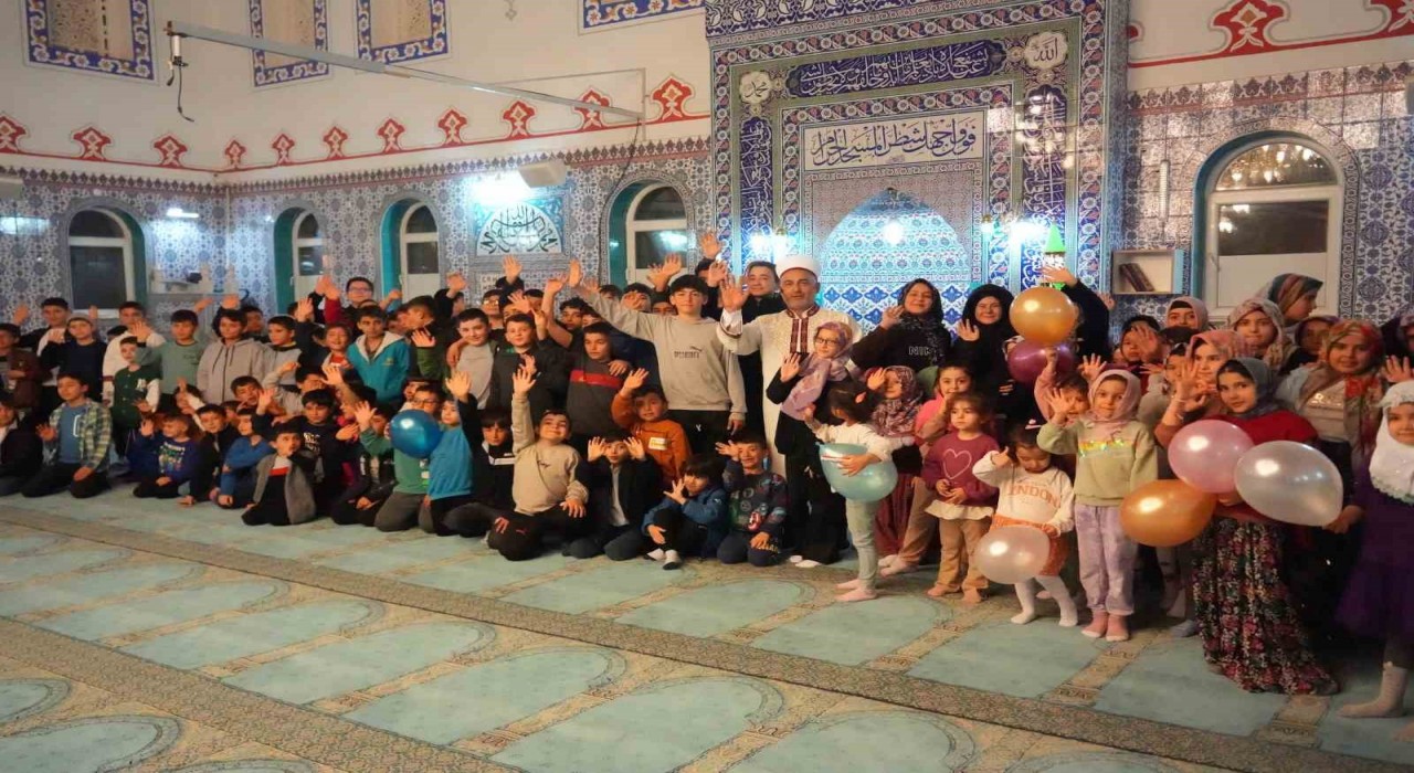 Cami Market Projesiyle çocuklara cami sevdiriliyor