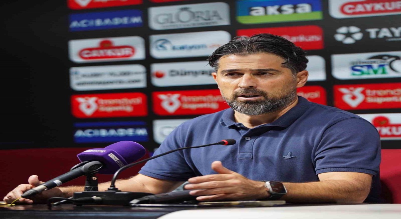 Çaykur Rizespor, İlhan Palutun görevinin başında olduğunu açıkladı