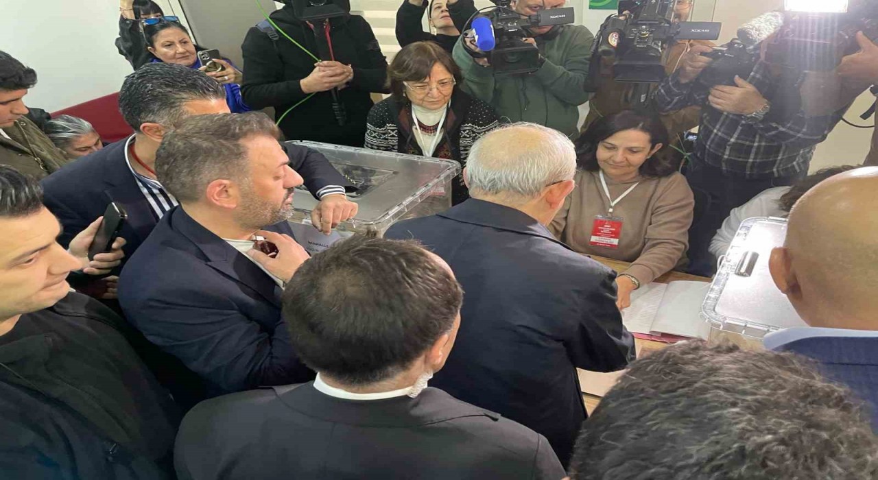 CHP eski Genel Başkanı Kılıçdaroğlu: Demokrasi mücadelesini her yerde, her ortamda ve bedeli ne olursa olsun vermek zorundayız