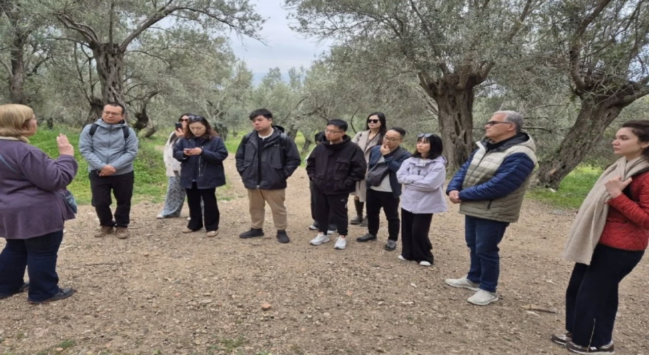 Çinli turizm temsilcileri Antandros Antik Kentine ziyaret