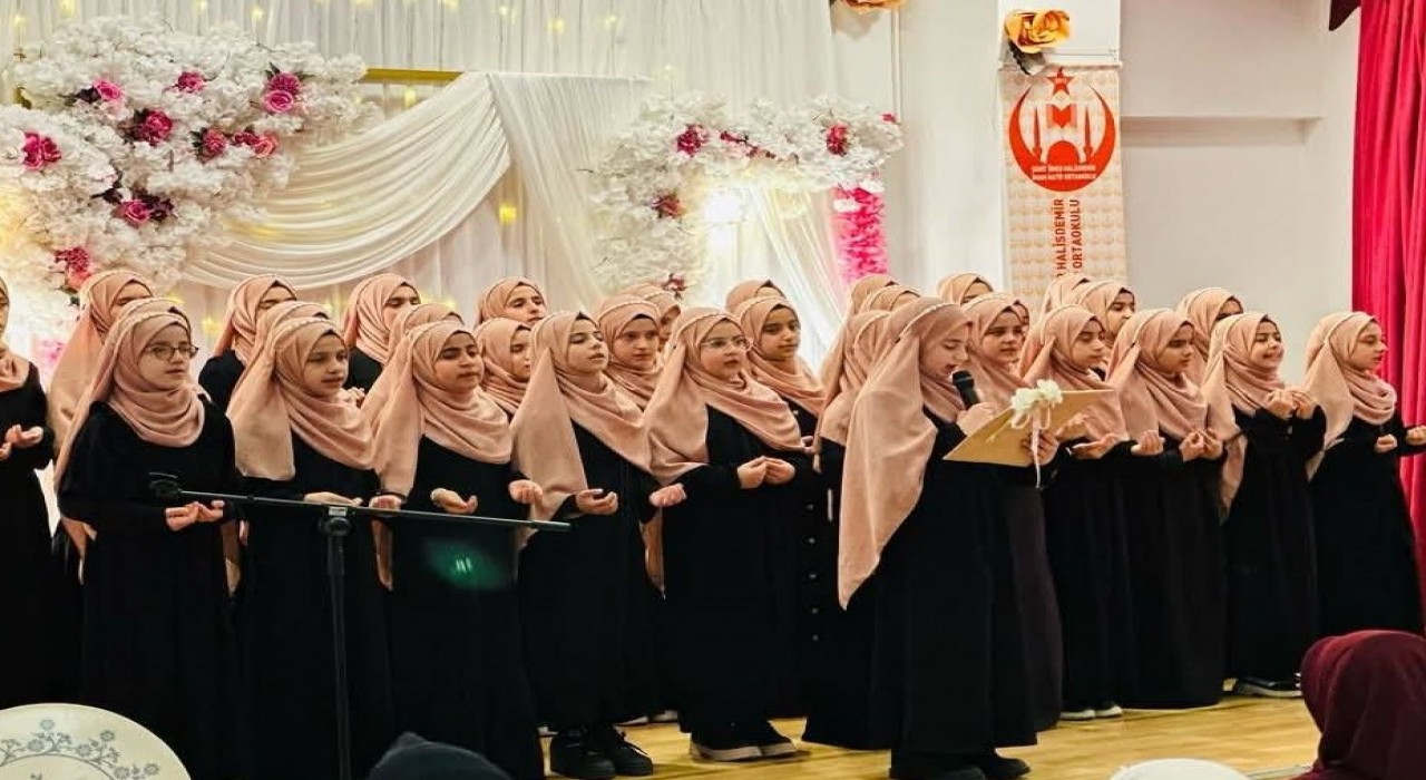 Cizrede 34 öğrenci için Bedi Besmele programı düzenlendi