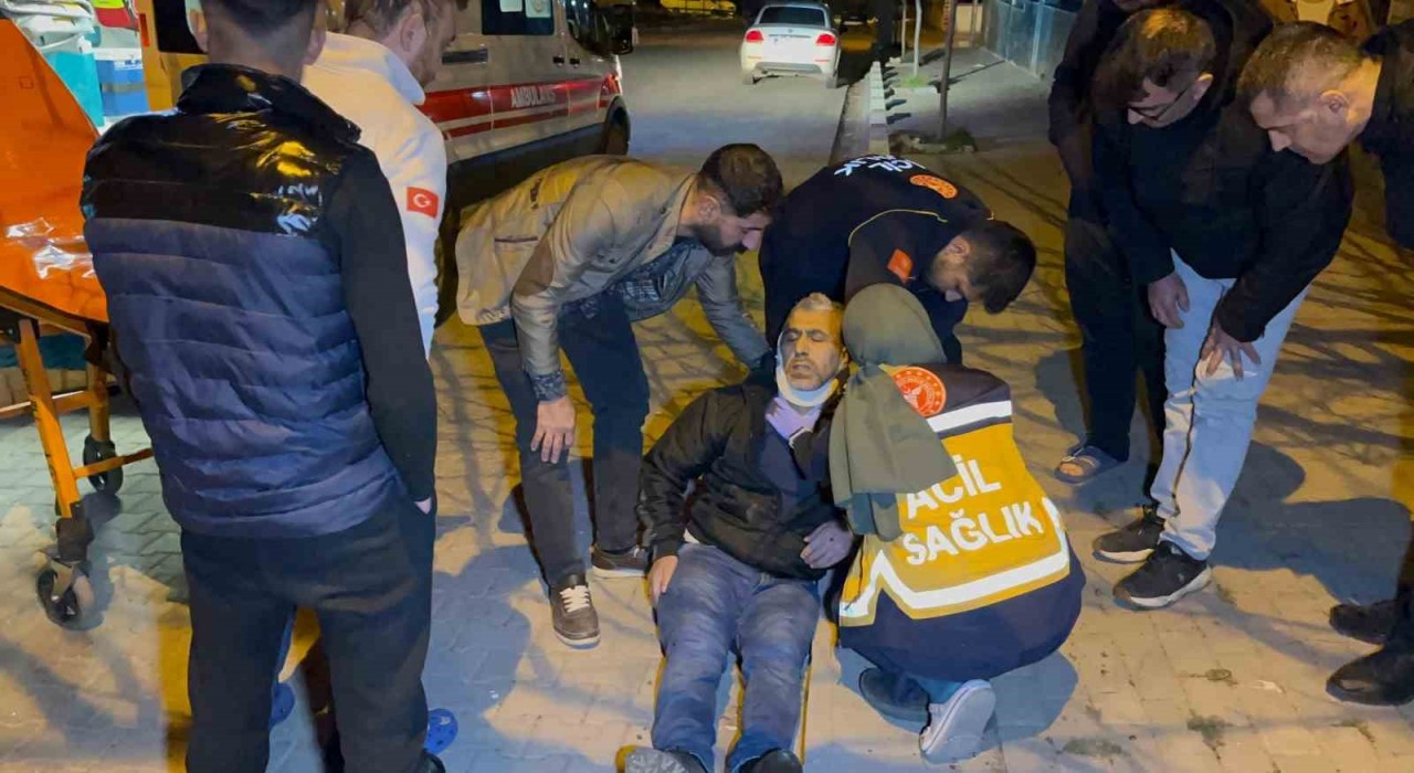 Çorluda otomobille çarpışan elektrikli bisikletli yaralandı