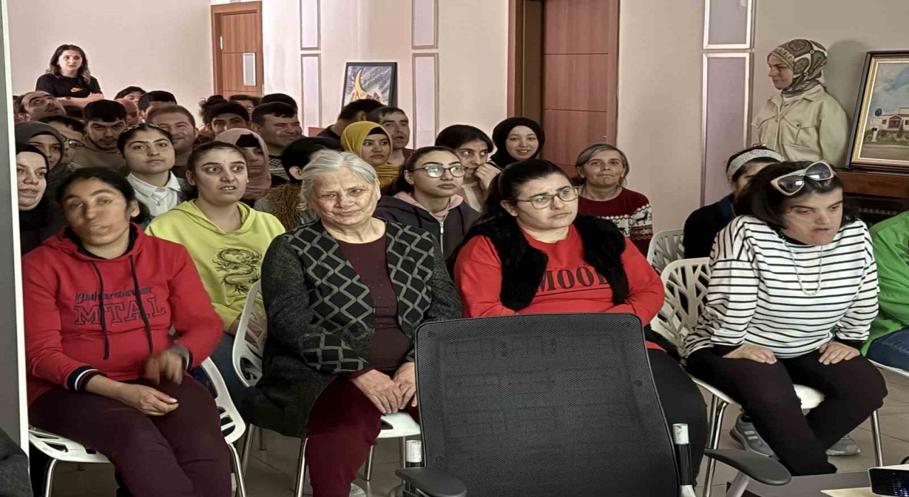 Çorumda Engelli Eğitim Merkezinde Ramazan ayında beslenme eğitimi