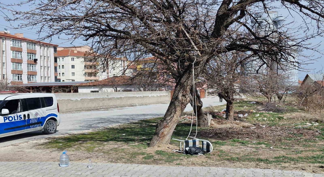 Çorumda intihara kalkışan şahsı vatandaşlar engelledi