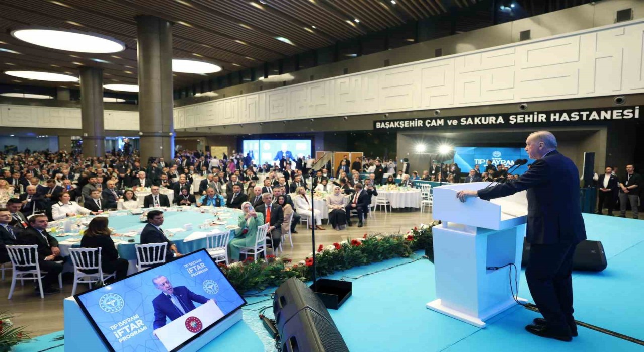 Cumhurbaşkanı Erdoğan: Her alanda olduğu gibi sağlıkta da şiddete asla müsamahamız yoktur, ilkemiz sıfır toleranstır