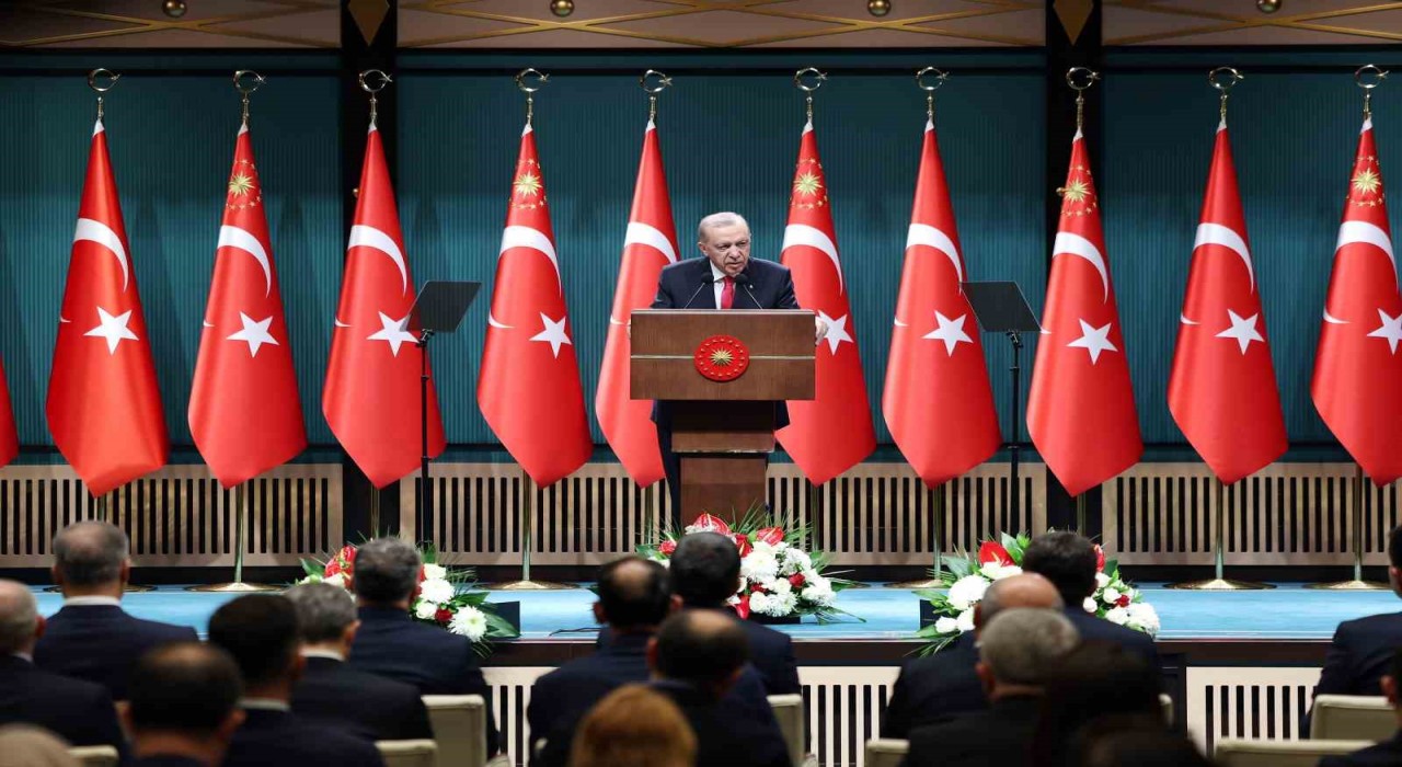 Cumhurbaşkanı Erdoğan: Kirli oyunu Türkiyede de sahnelemek isteyenlere fırsat tanımayacağız