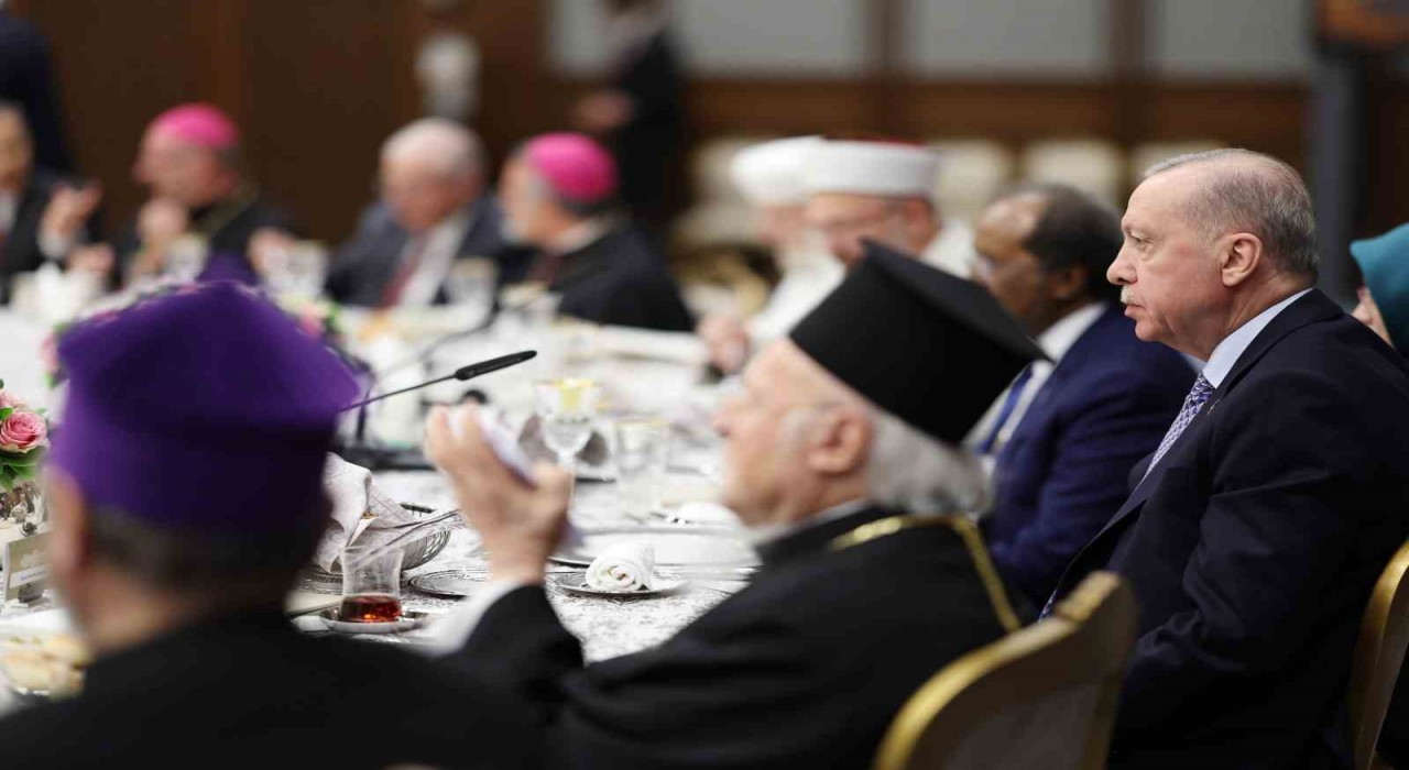 Cumhurbaşkanı Erdoğan: Toplumsal gerilimleri ülkemize taşıma niyetinde olanlara fırsat vermeyeceğiz