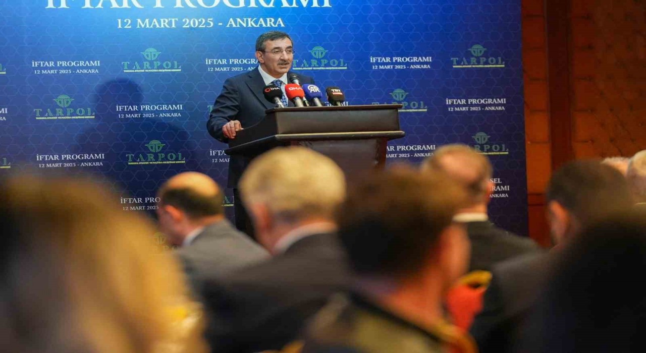 Cumhurbaşkanı Yardımcısı Yılmaz: Gıda enflasyonunu önümüzdeki dönemde kontrol altına almayı ve düşürmeyi hedefliyoruz