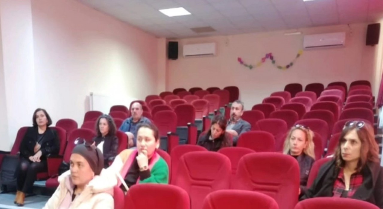 Dalamanda okul aile birliği başkanlarına eğitim