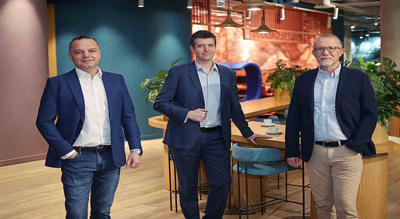 DenizBank, Apple Vision Proyu mobil uygulamasına entegre etti