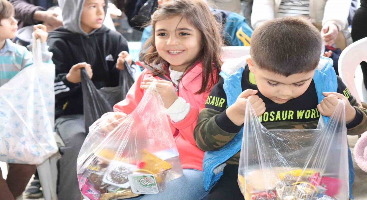 Denizlide eski bayram adetleri yaşatılmaya devam ediyor