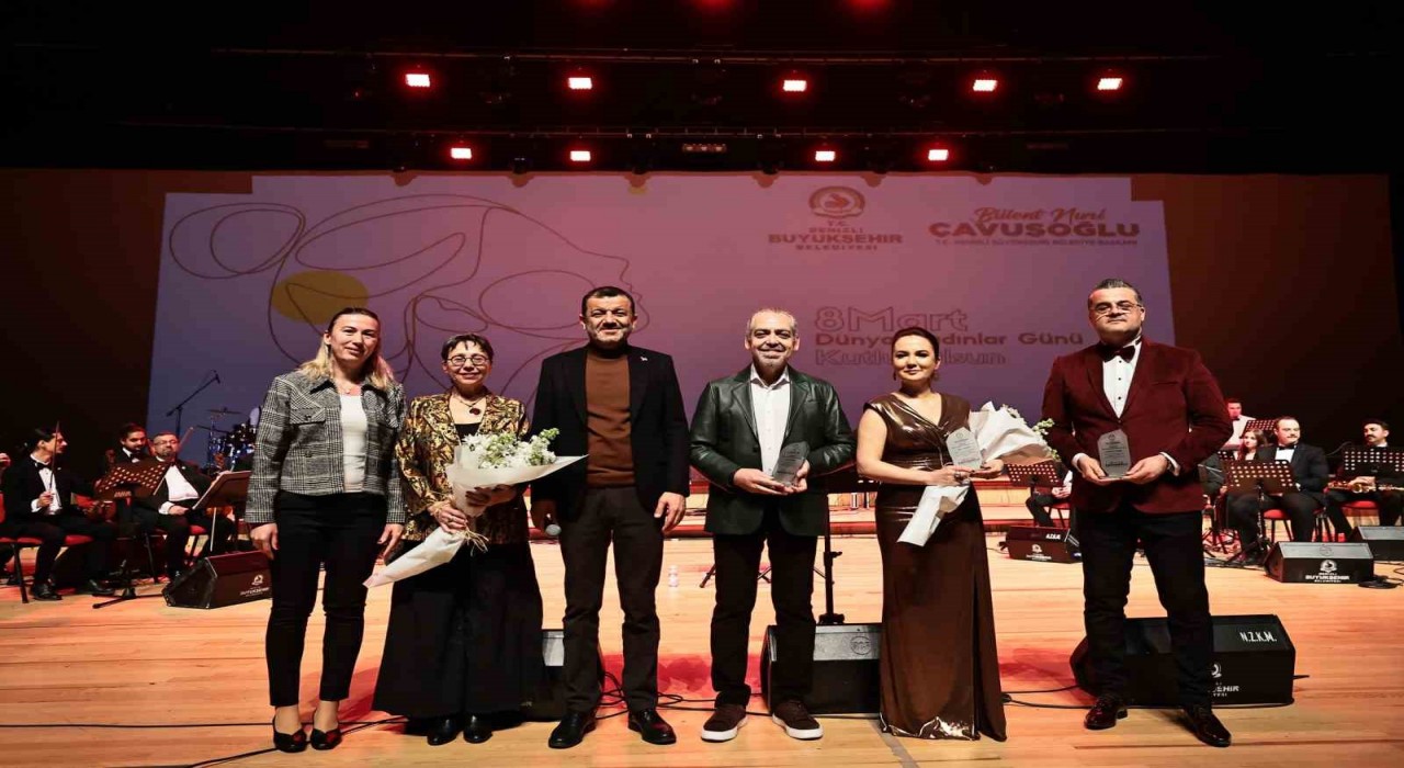 Denizlide kadınlara özel unutulmaz konser