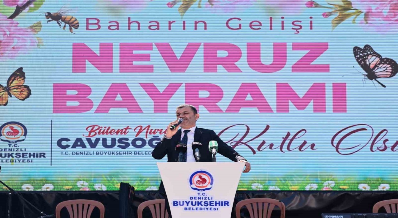 Denizlide nevruz ateşi yandı, baharın coşkusu meydana taştı