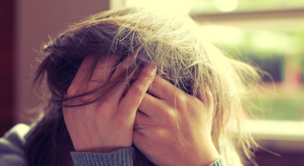 Depresyon ve Düşünce Hataları: Zihnin Oyunlarına Karşı Nasıl Mücadele Edilir?
