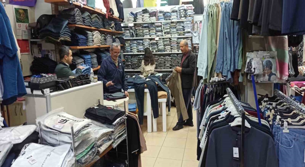 Devrekte alışveriş tezgahları rengarenk