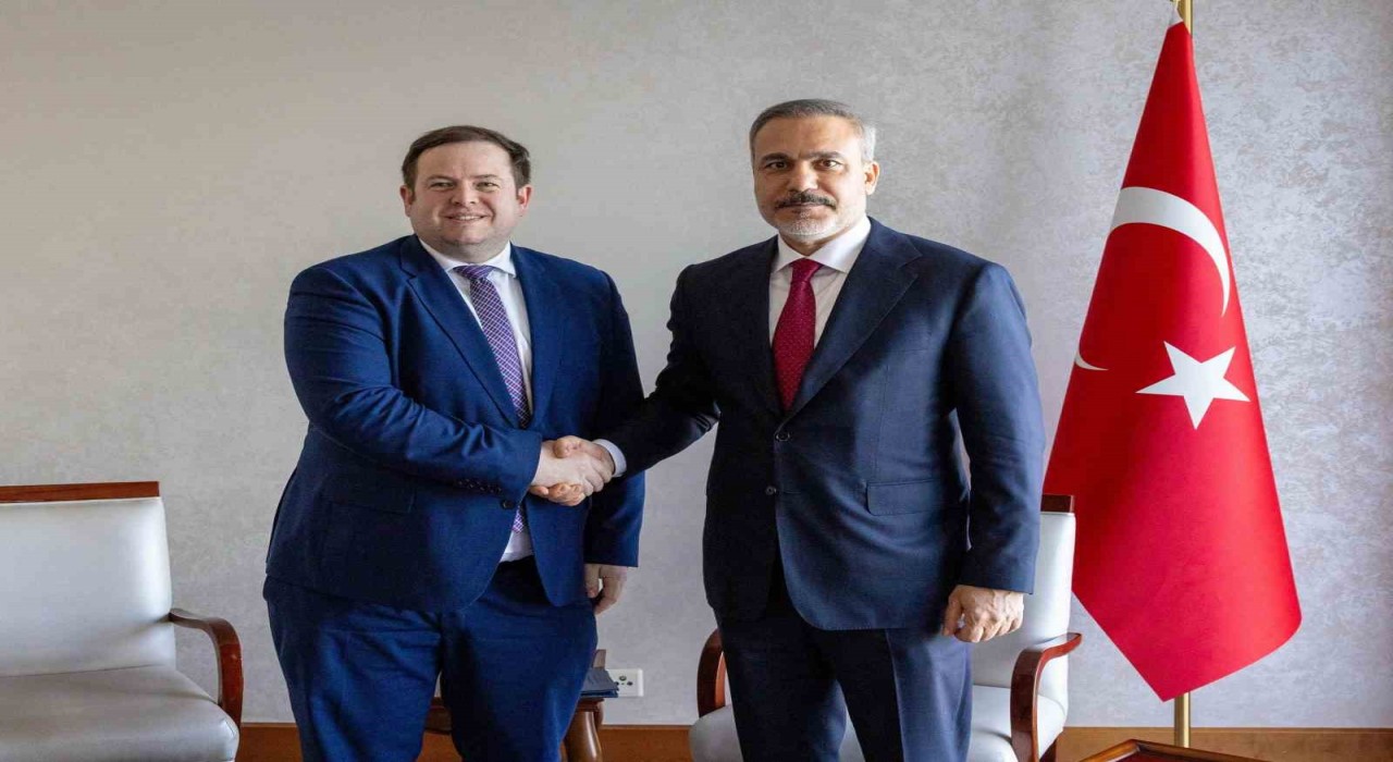Dışişleri Bakanı Fidan, İngilterenin Avrupa ve Kuzey Amerikadan Sorumlu Devlet Bakanı Doughtyi kabul etti