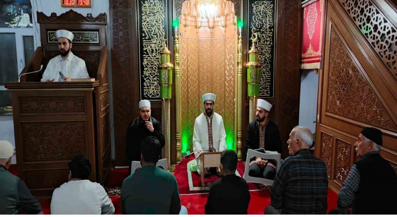 Diyadinde Kadir Gecesi coşkusu